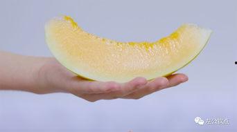 主播吃民勤蜜瓜视频,甜蜜滋味尽在眼前