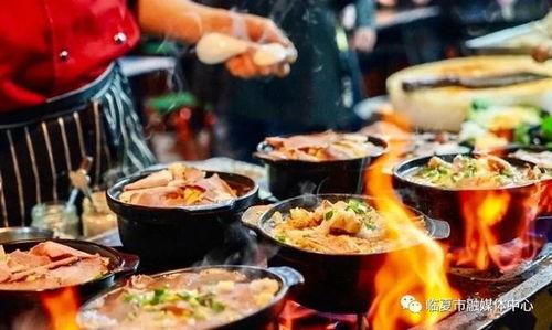 临夏拉面馆吃瓜视频曝光,揭秘后厨卫生真相