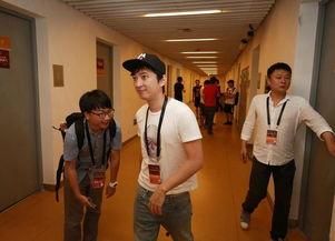 吃瓜群众李小花视频,揭秘娱乐圈幕后真相