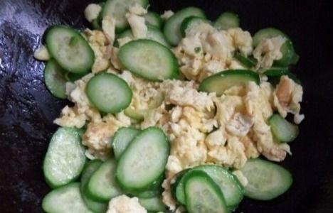 甜蜜瓜怎样吃才好吃视频,解锁最佳食用技巧